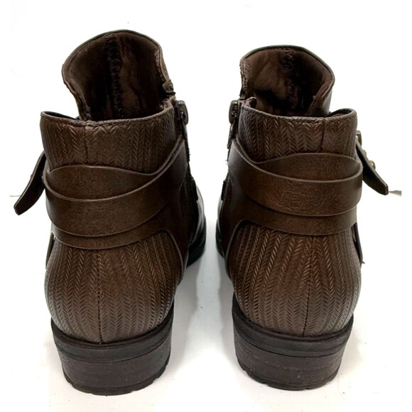 Baretraps Yadda Booties 8 Brown Ankle Boots Faux Leather Straps Low Heel Texture - Picture 5 of 9